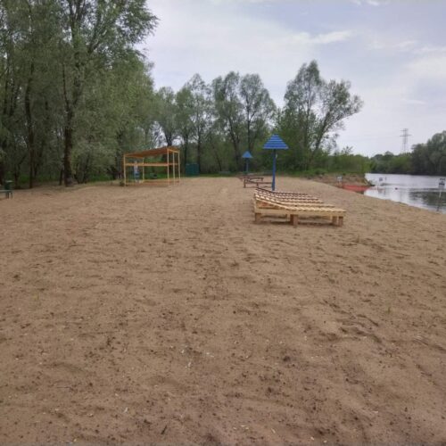 «О подготовке к началу купального сезона зон рекреации на территории Кормянского района и о результатах лабораторных исследований  воды из поверхностных водоемов в местах массового отдыха: пляж № 1 на берегу озеро  «Сырское» в г.п.Корма; пляж № 2 на левом берегу реки «Сож» в районе паромной переправы автодороги Корма-Кляпинская Буда; пляж № 3 на правом берегу реки «Сож» в районе аг.Литвиновичи