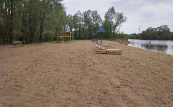 «О подготовке к началу купального сезона зон рекреации на территории Кормянского района и о результатах лабораторных исследований  воды из поверхностных водоемов в местах массового отдыха: пляж № 1 на берегу озеро  «Сырское» в г.п.Корма; пляж № 2 на левом берегу реки «Сож» в районе паромной переправы автодороги Корма-Кляпинская Буда; пляж № 3 на правом берегу реки «Сож» в районе аг.Литвиновичи